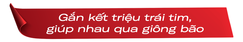 gan-ket-trieu-trai-tim-giup-nhau-qua-giong-bao-1.png